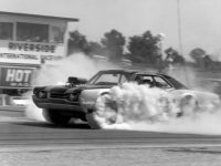 vintage-hairy-olds-442-oldsmobile-riverside-drag-race.jpg