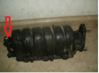 upper intake pressure sensor location.png