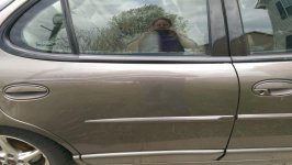 Passenger Side scuffs.jpg